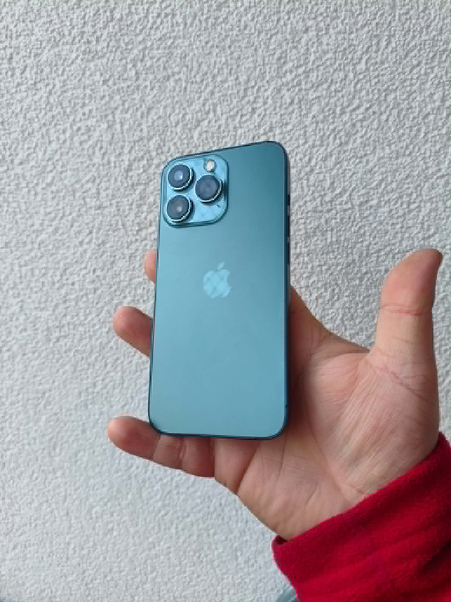 Apple iPhone — funkční telefon po opravě