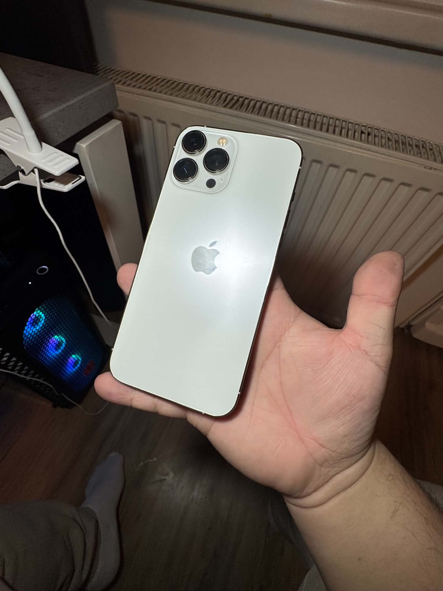 Apple iPhone — opravené zařízení po opravě